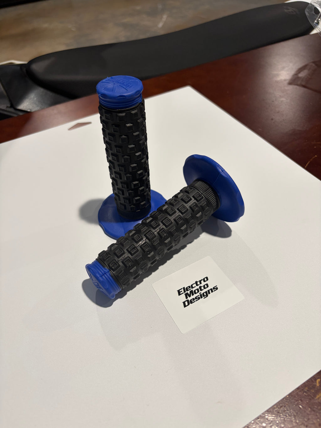 E-Moto 7/8  Pillow Top Grips - Electro Moto Designs