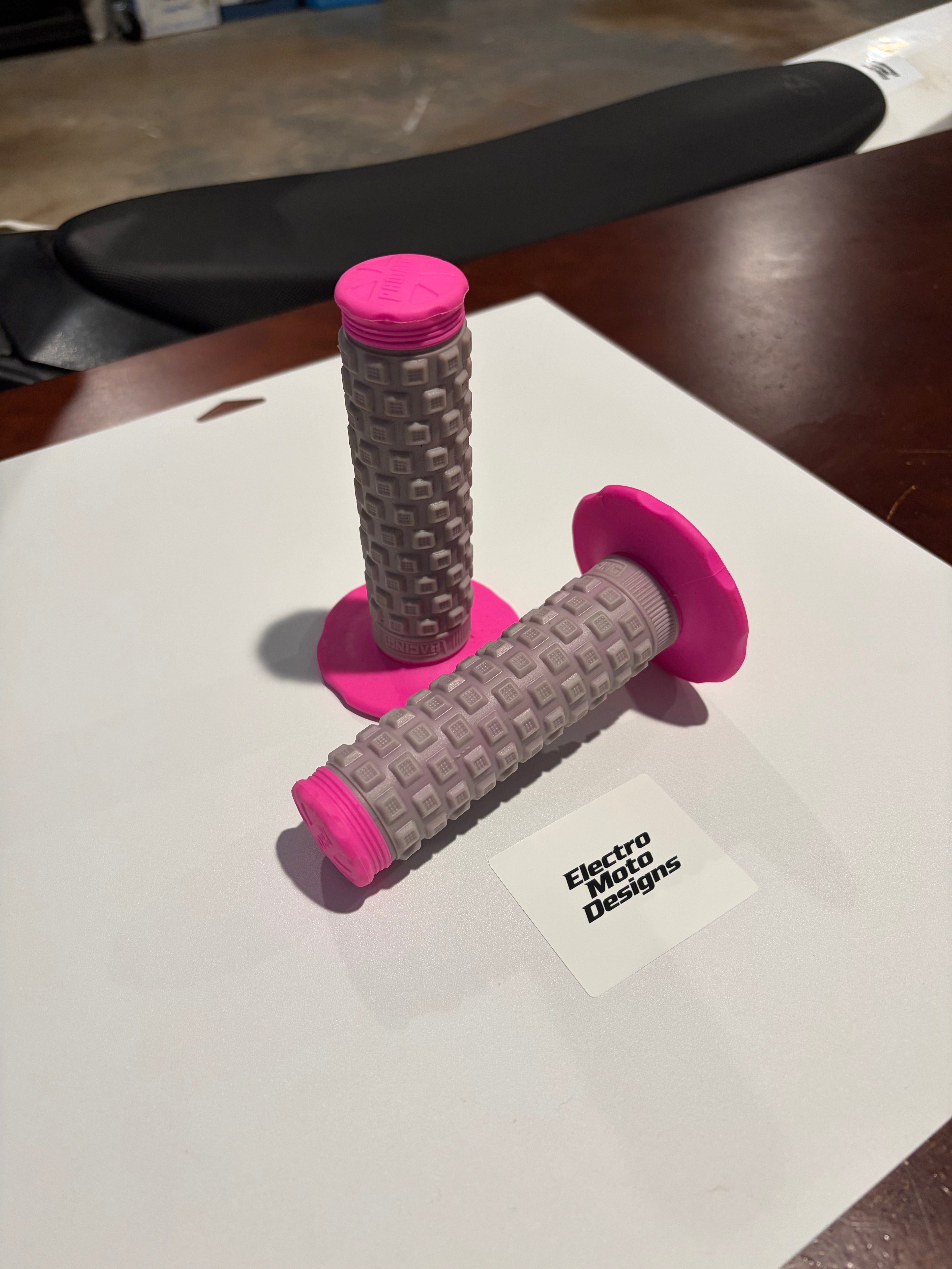 E-Moto 7/8  Pillow Top Grips - Electro Moto Designs